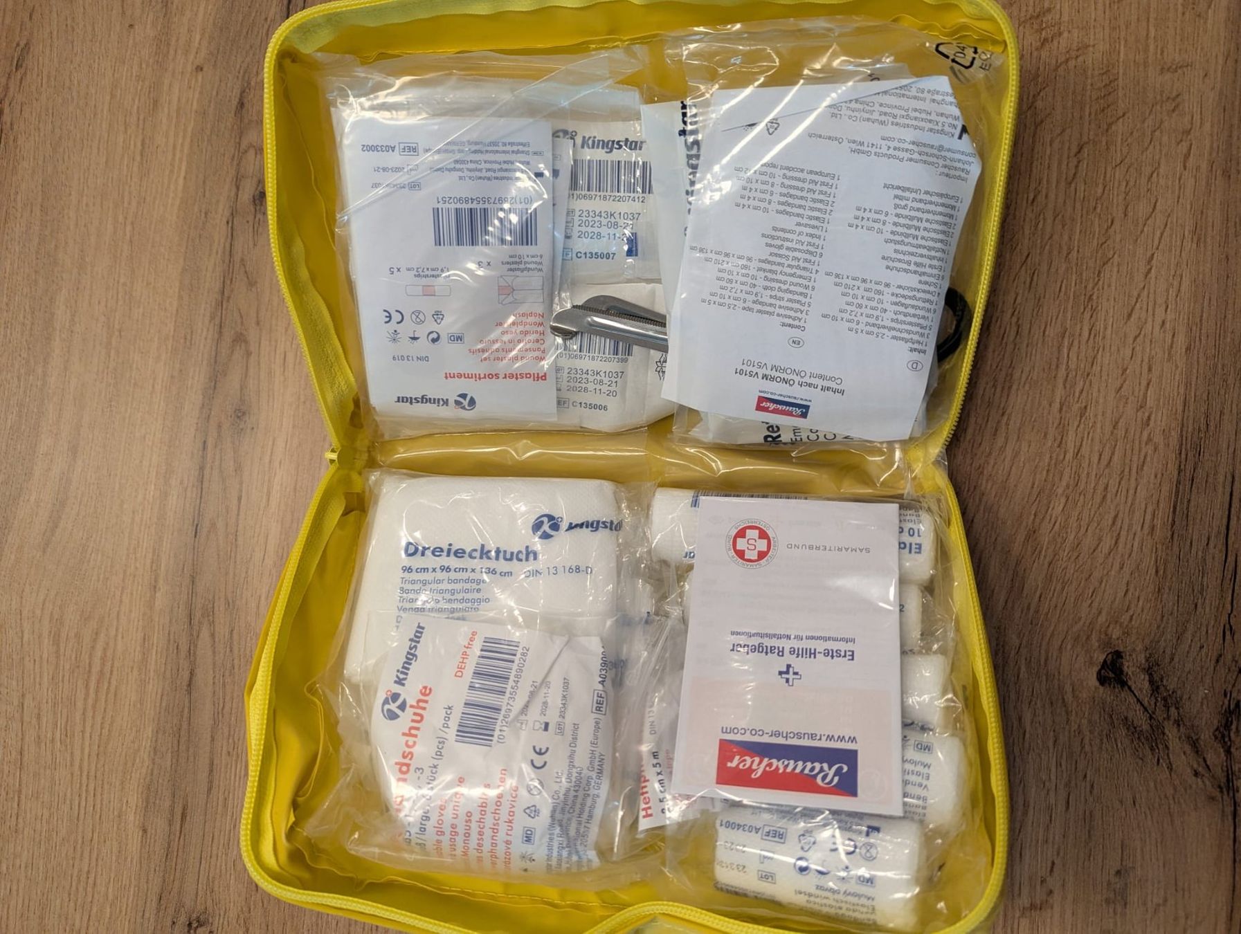 Kit di pronto soccorso: Auto Erste Hilfe Set – Usato da St. Margrethen SG venduto da pas_pcw6 2