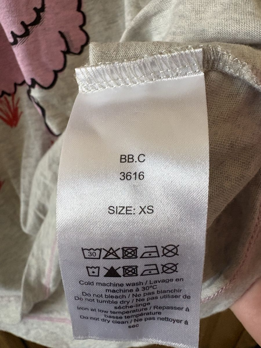 Ganni T-shirt: Ganni T-Shirt – Usato da Maur venduto da esperanza011 1