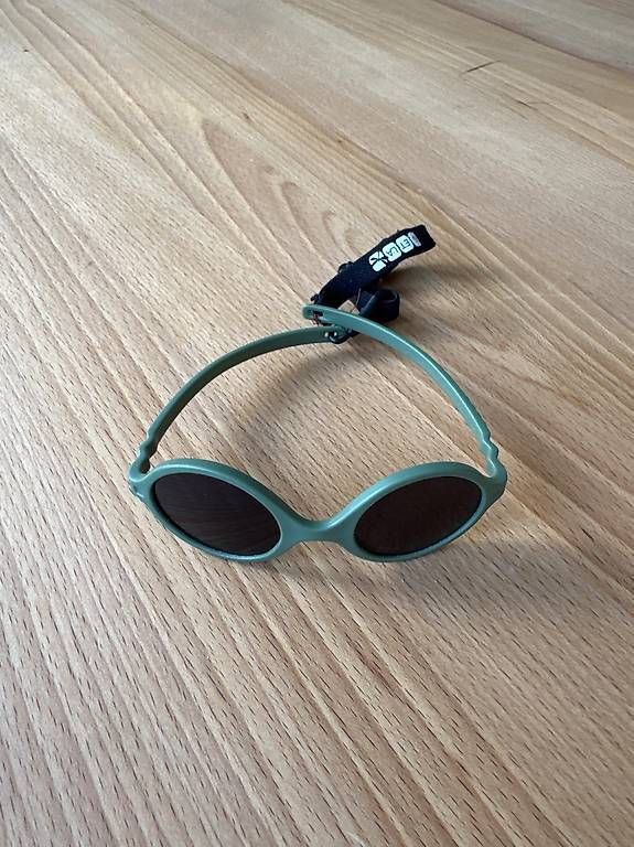 Occhiali & Lenti: Sonnenbrille Baby – Usato da Buchs AG venduto da car_7pxn