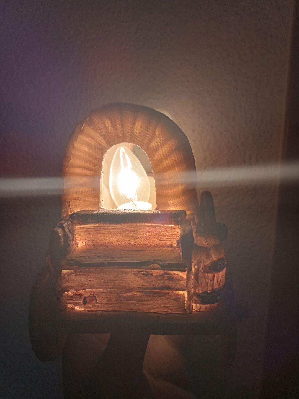 Lampen: Elektr. Lampe - WESTERN ART - LAMPE PRAERIE WAGEN – Neu und originalverpackt aus Rupperswil von big-one-sale