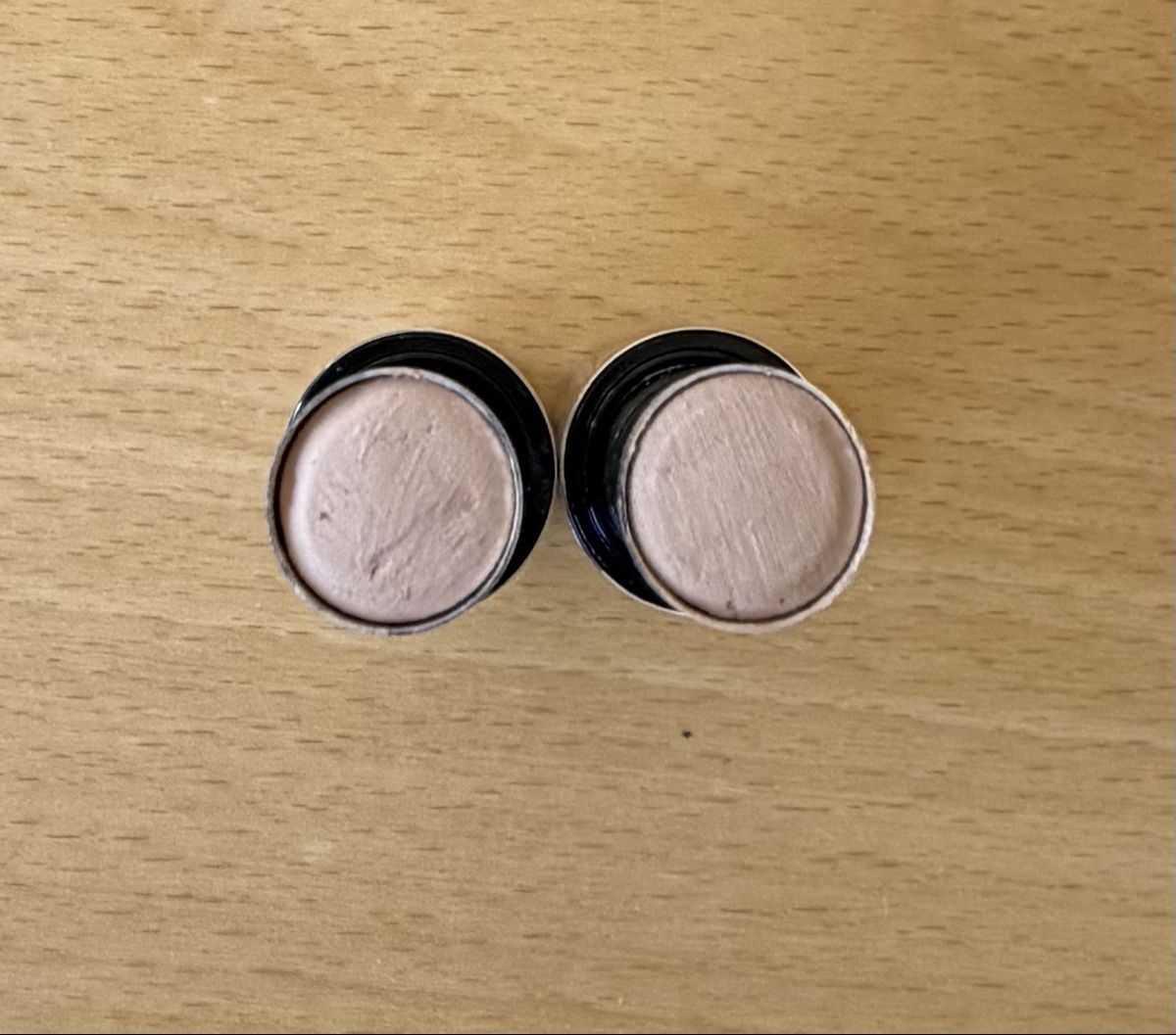 Make-up: Concealer Set von Kess – Usato da Donat venduto da troja007 3