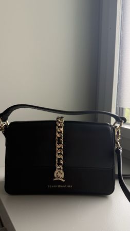     Tommy Hilfiger Damen Tasche Schwarz Gold Crossbody