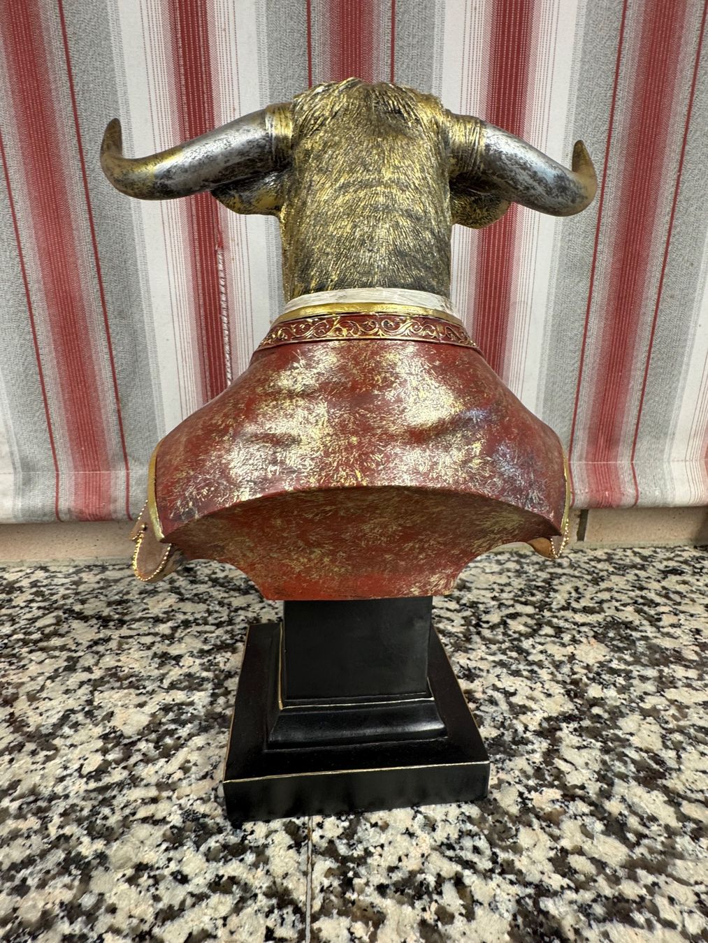 Toutes les décorations: Tolle  Stierkopf-Figur – D'occasion à Winterthur par sportdisco2 6