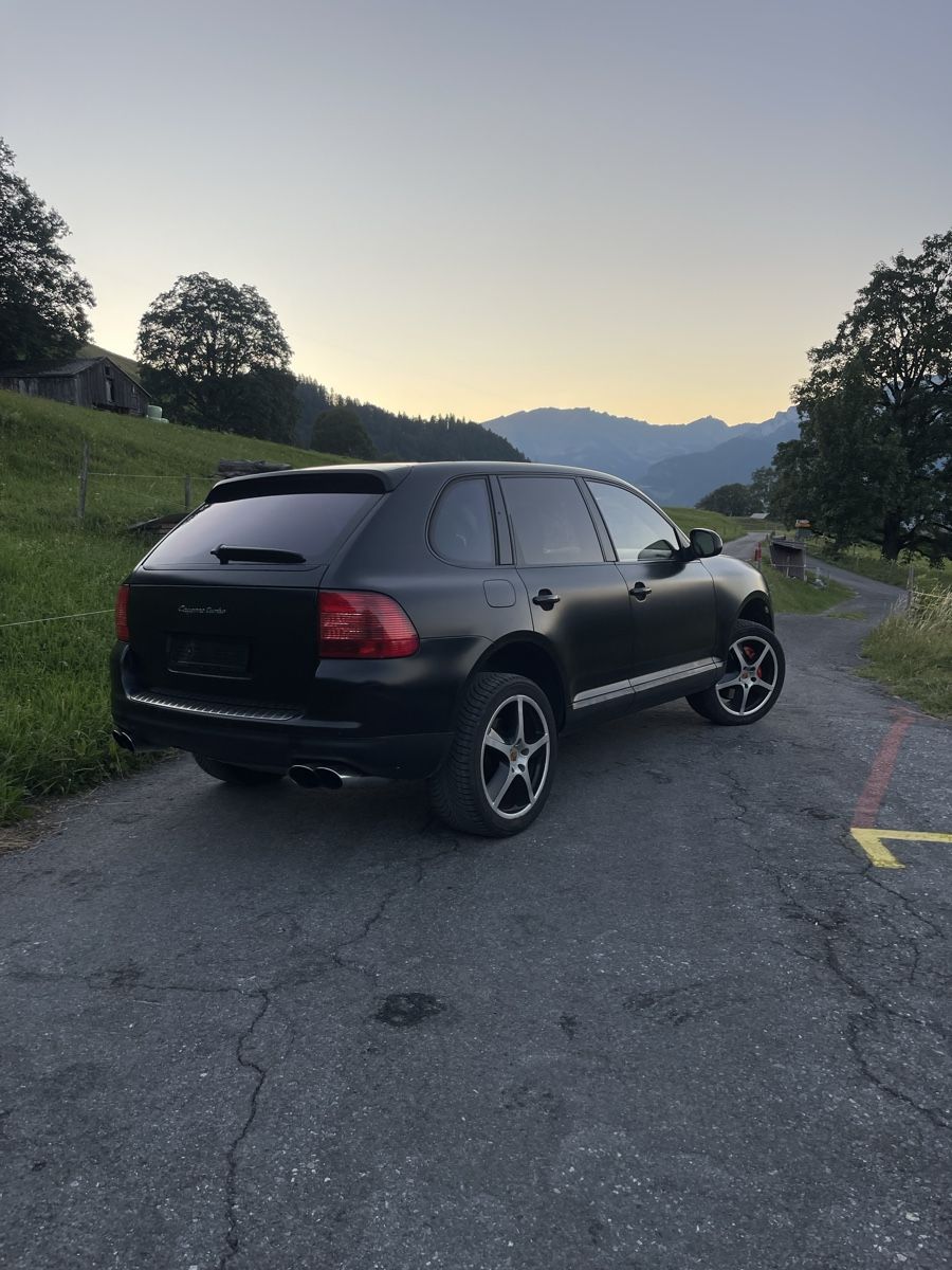 Porsche Autos: Porsche cayenne Turbo  – Gebraucht aus Neuhaus SG von Ramondt 2