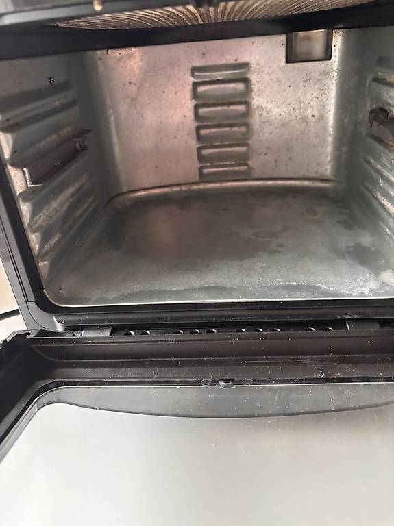 Küchengeräte: Heißluft Friteuse/Backofen – Gebraucht aus Jona von sim_y9jt 2