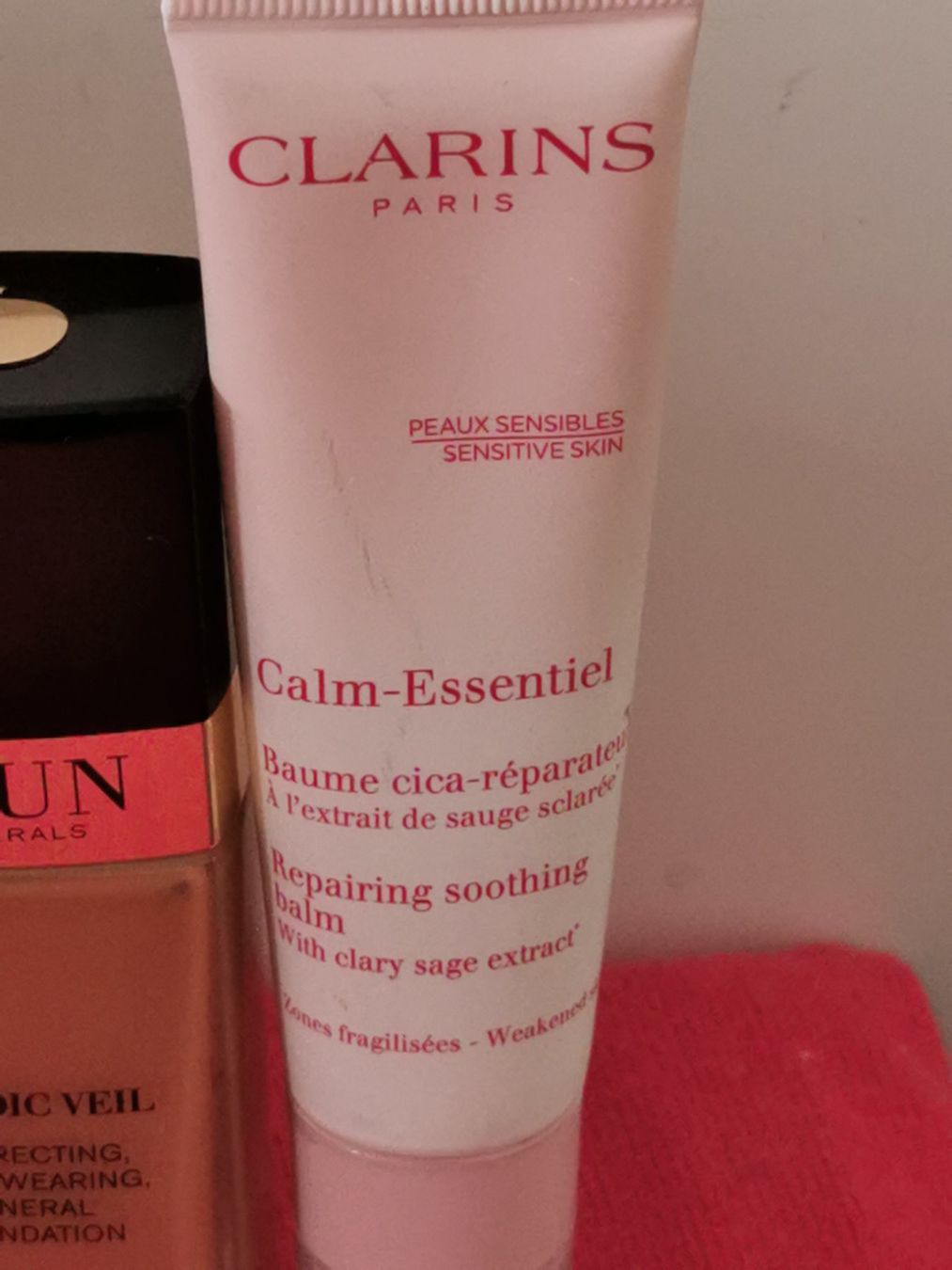 Clarins Make-up: Hochwertige Foundation-Cremes, 6 Stück – Gebraucht aus Schlieren von vlalif 4