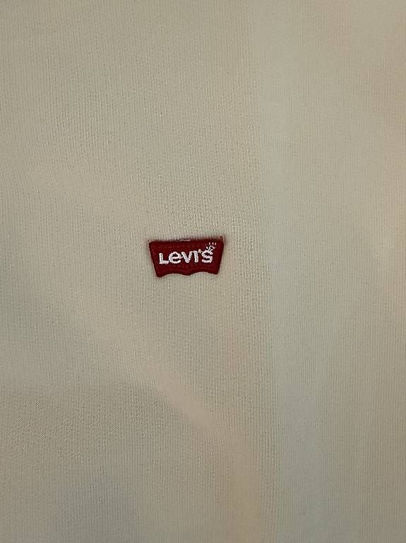 Pullover & Sweatshirts: LEVI'S PULLOVER GRÖSSE M – Neu und originalverpackt aus Zürich von joe_9lm9 1