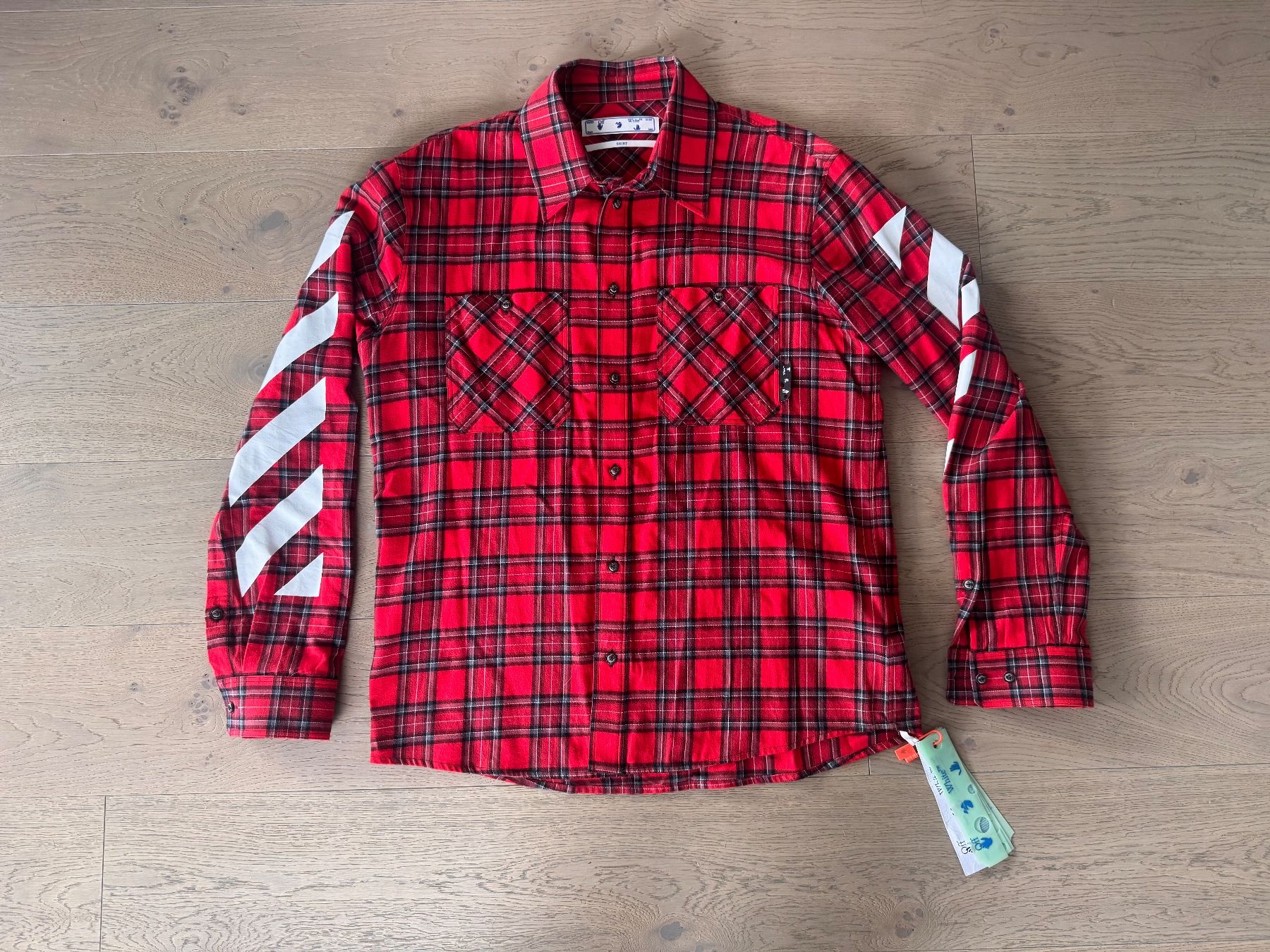 Off-White Hemden: Off-White Kariertes Flanellhemd XL – Gebraucht aus Kriens von saintstone
