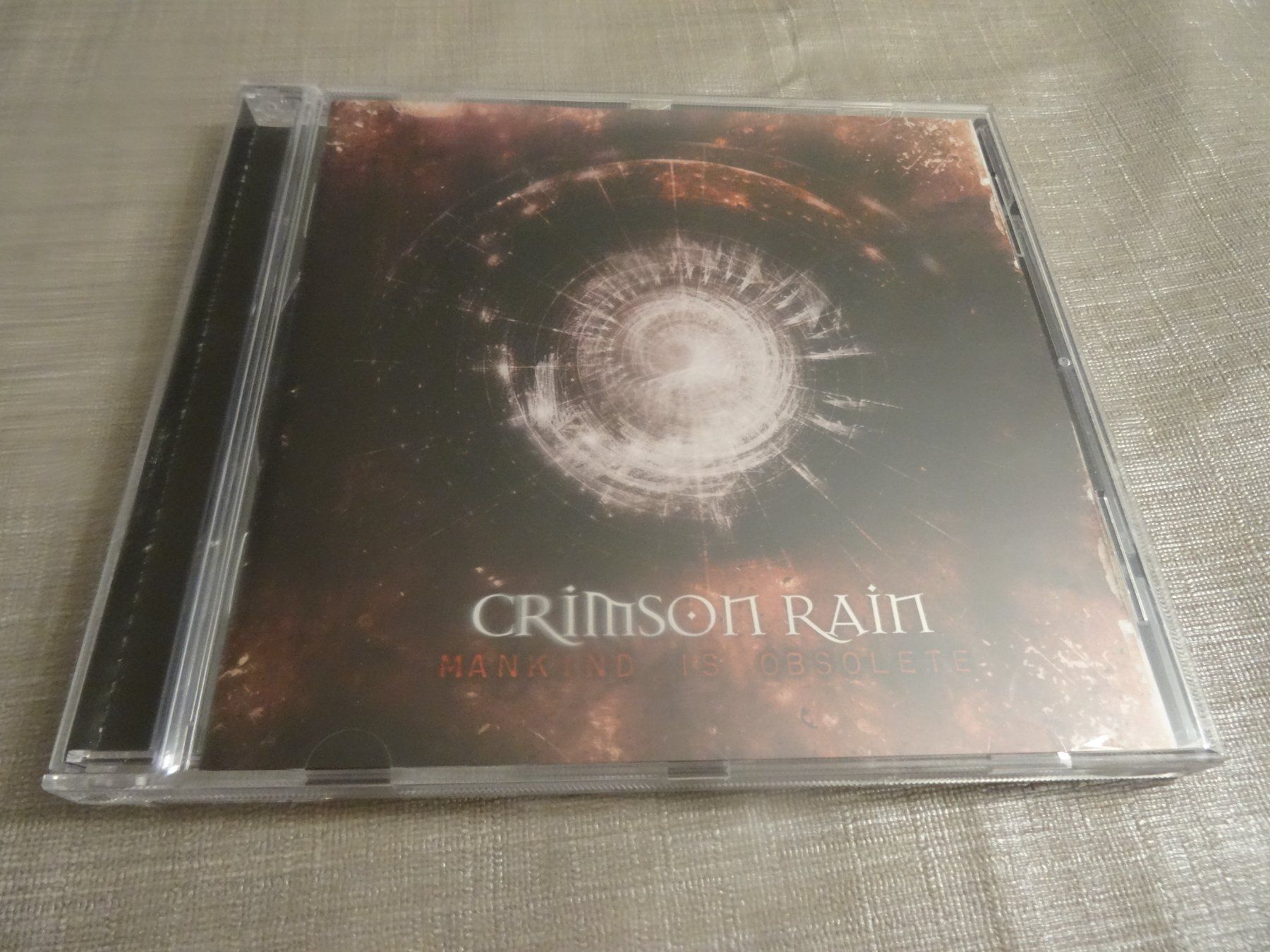 CD: Crimson Rain - Mankind Is Obsolete CD – Usato da Olten venduto da Disc-Ausverkauf