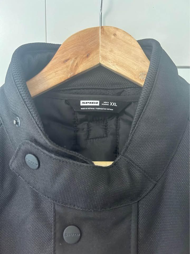 Giacche: · Veste moto SPID – Nuovo (secondo la descrizione) da Lausanne venduto da mal_2nl5 4