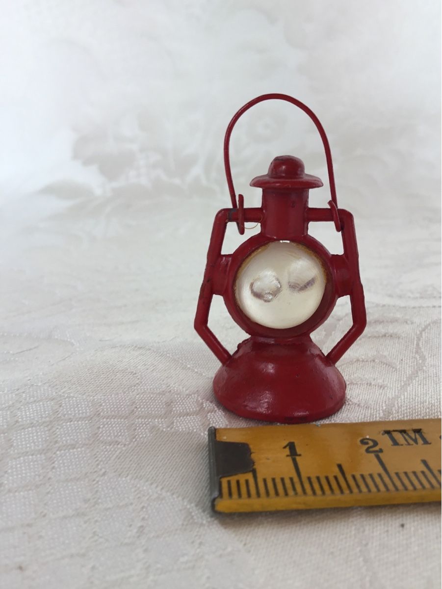 Case e mobili per bambole: Ältere Puppenstuben Lampe 1:12 – Usato da St. Gallen venduto da chamilla