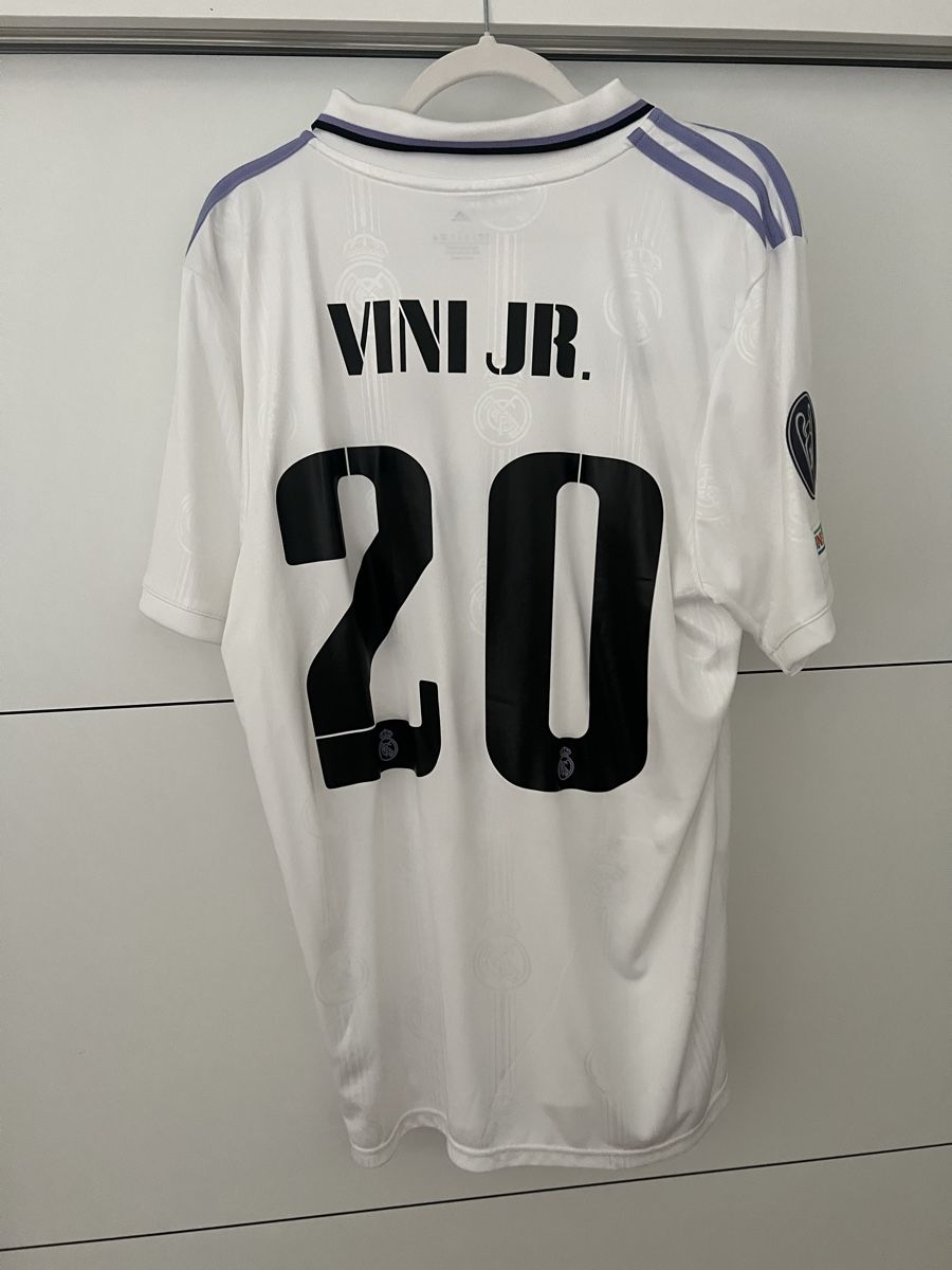 Canottiere & Pantaloni: Original Real Madrid Trikot Vini Jr – Nuovo (secondo la descrizione) da Beinwil am See venduto da justin.. 1