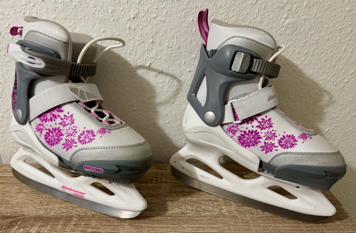 Decathlon Pattini da ghiaccio: Patins à glace réglable Bladerunner 29-34 – Usato da Genève venduto da AS27
