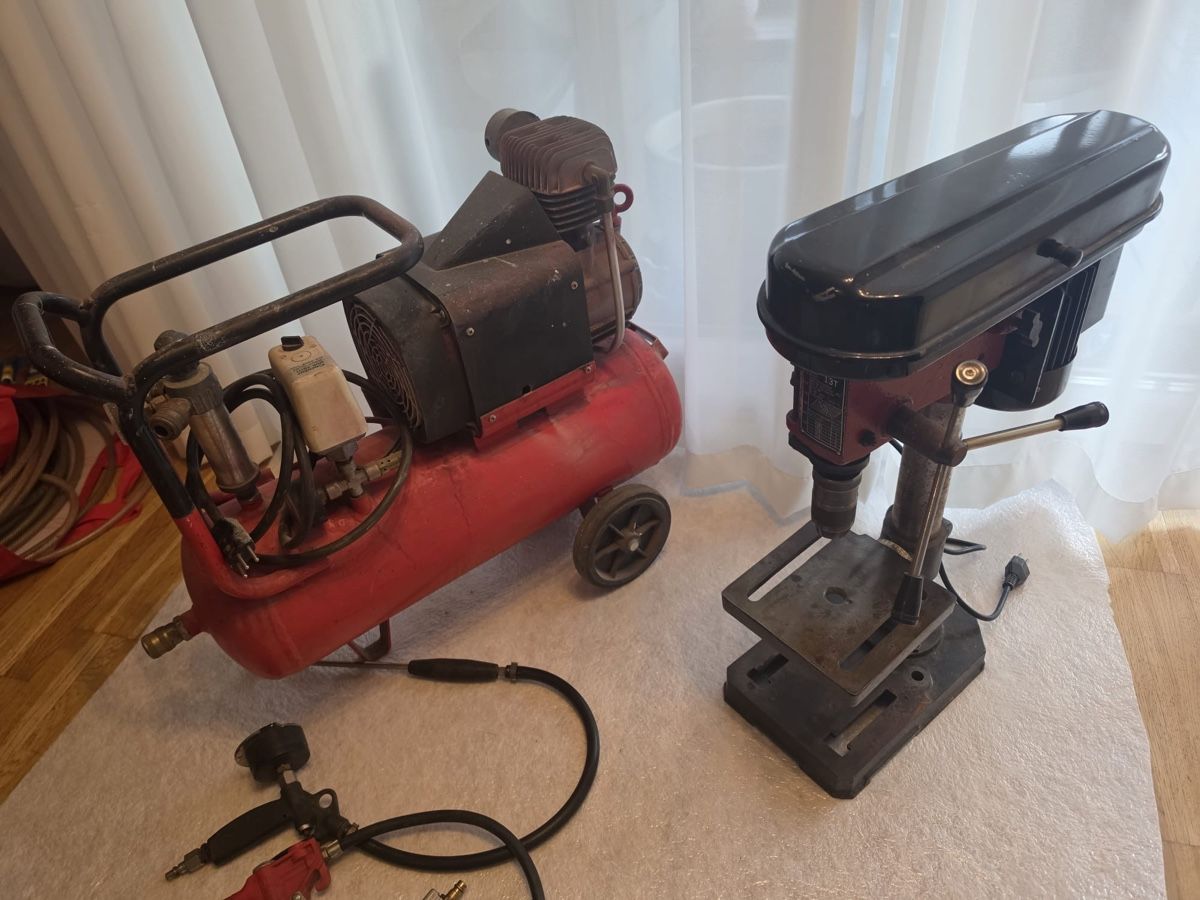 Trapani: Tischbohrmaschine und Kompressor Set gebraucht – Usato da Grenchen venduto da Mary.J