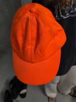 Warnschutz Kappe orange mit Ohrenklappen guter Zustand