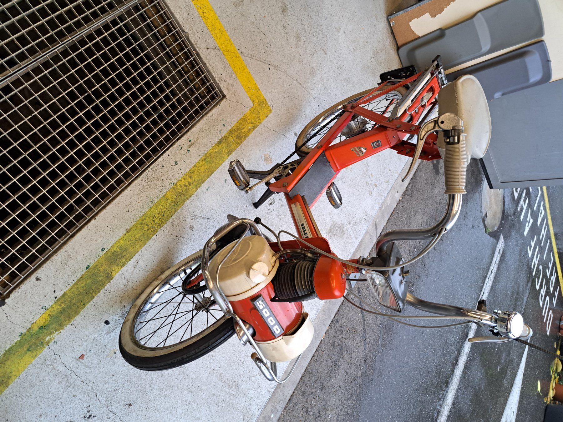 Solex Cyclomoteurs: Noch ein schöner Solex 5000 Mini mit Ausweis !! – D'occasion à Holziken par Lenz-Driver 2