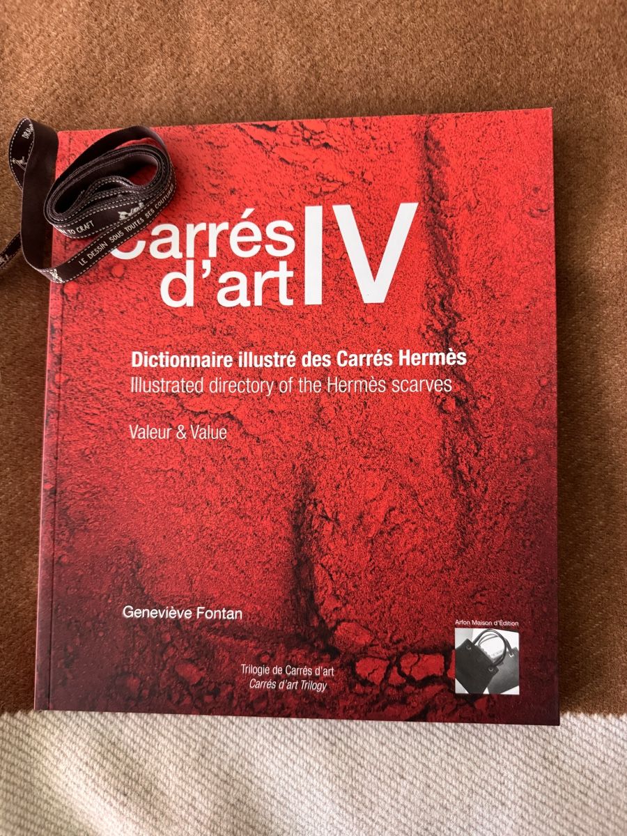 Libri: Hermès carrés d’art IV – Nuovo (secondo la descrizione) da Genève venduto da Allisgood