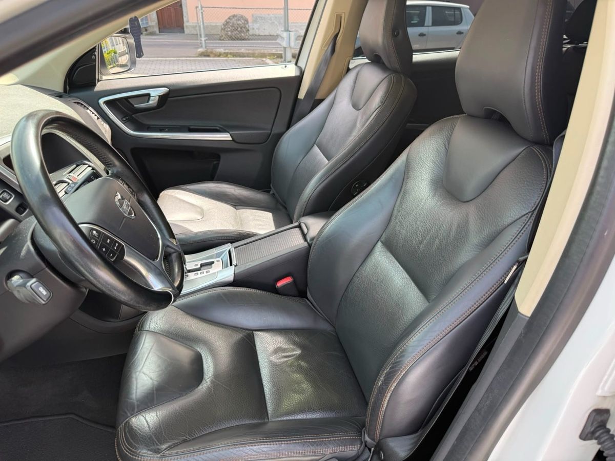 Volvo Automobili: Volvo XC60 D5 AWD – Usato da Arth venduto da Cirica 7