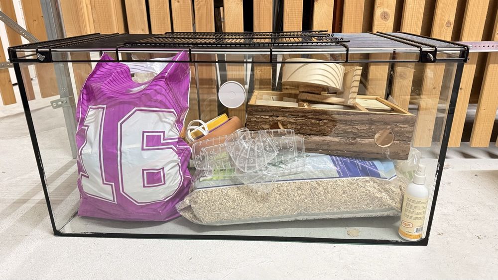 Picture Idea: Hamster Home Starter Kit Cage Food Sand Accessories Gebraucht In