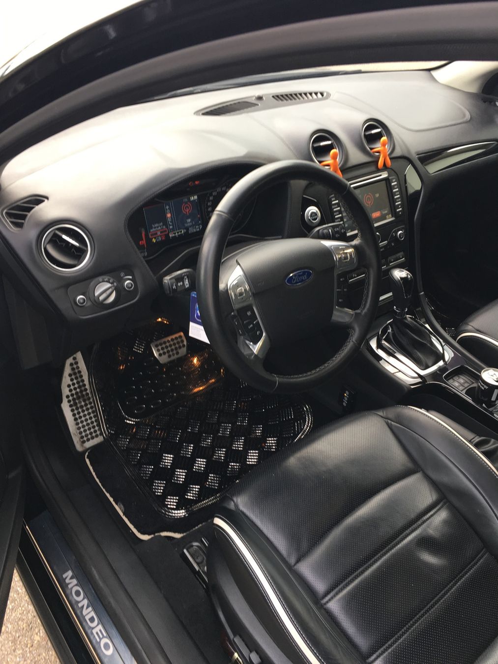 Ford Autos: Top gepflegter Mondeo – Gebraucht aus Rorschach von egon011 2