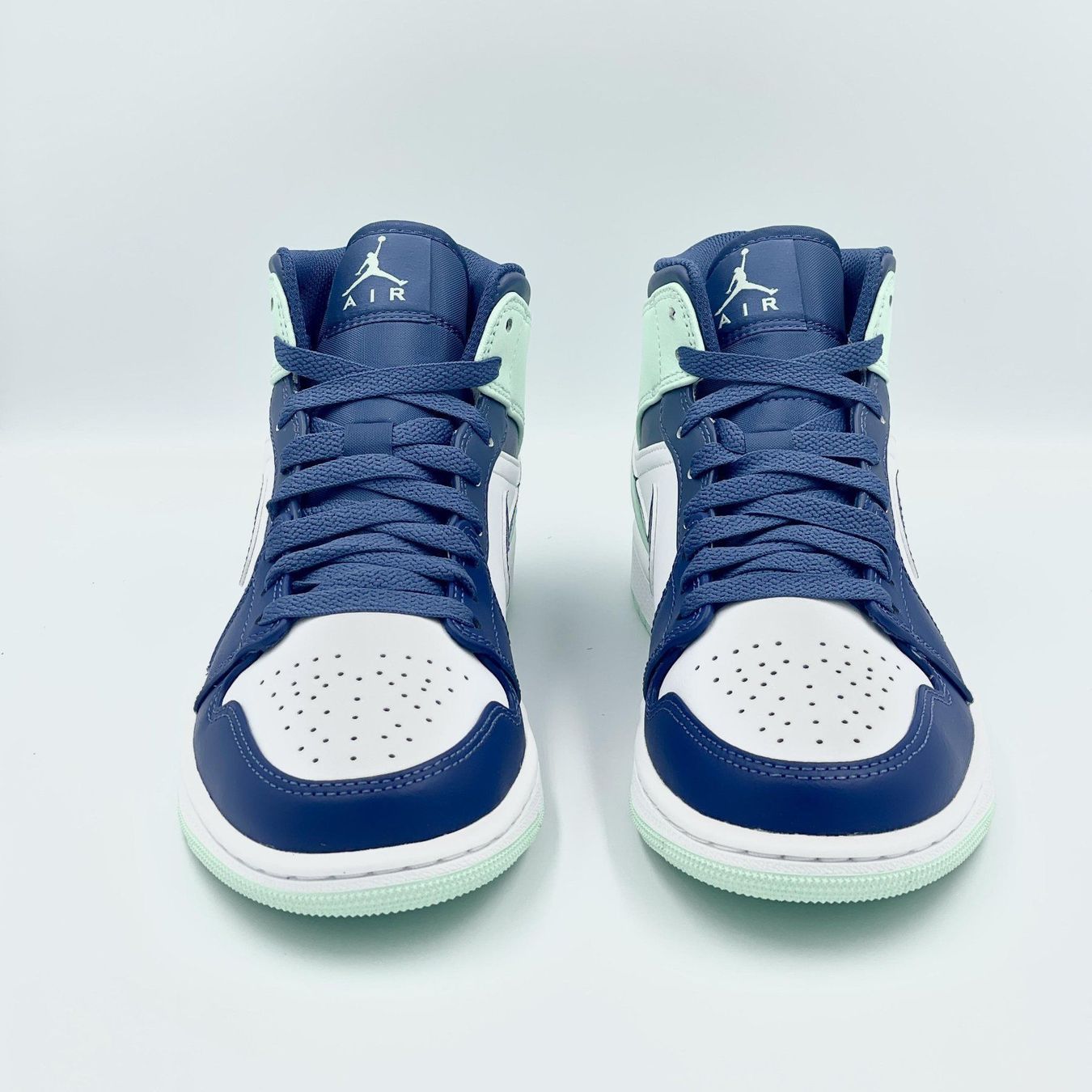 Jordan Scarpe da uomo: Jordan 1 Mid Blue Mint EU 44 – Nuovo e nell'imballaggio originale da Erlinsbach venduto da sasneakers 5