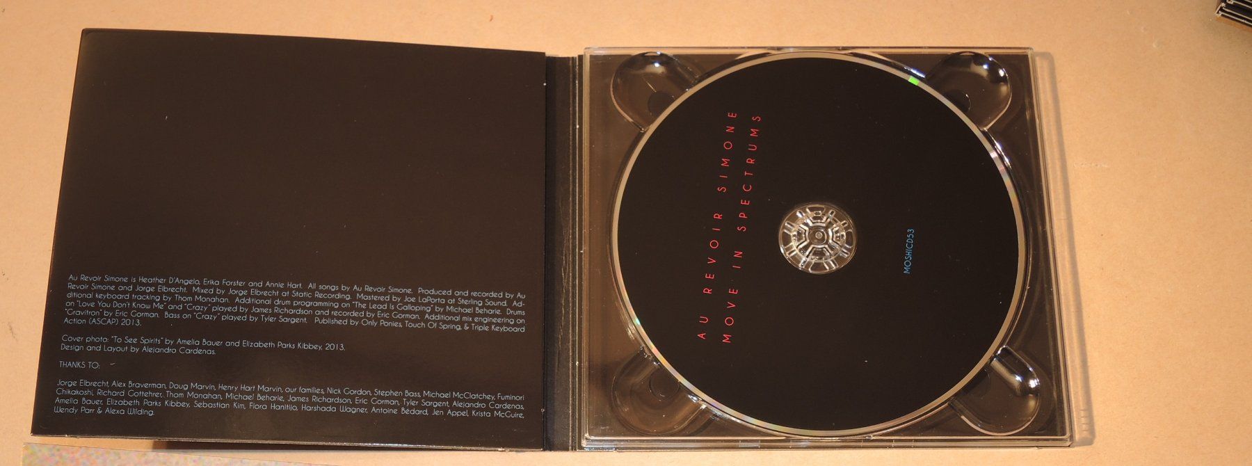 CD: CD - Au Revoir Simone - Move In Spectrums (CD) – Usato da Rorschach venduto da maeck8 1