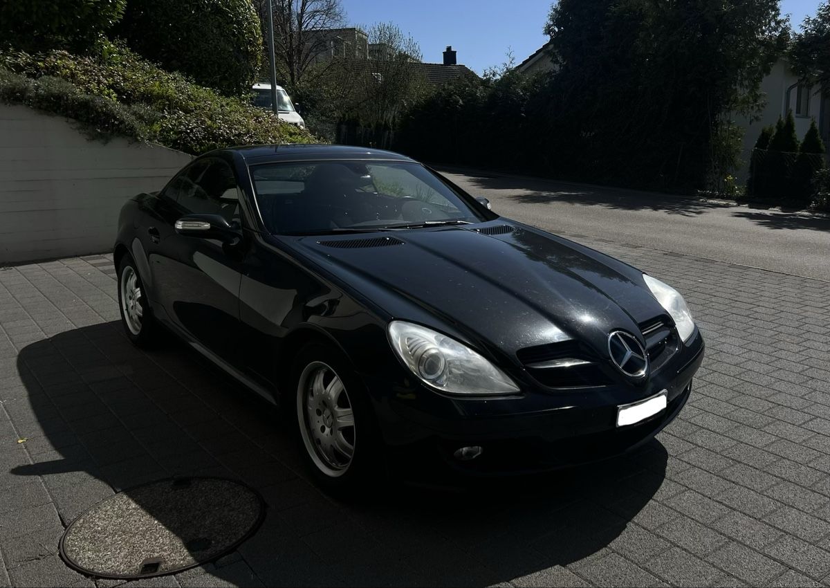 Mercedes-Benz Automobili: Mercedes-Benz SLK 200 convertible – Usato da Stäfa venduto da ste_5zgq 6
