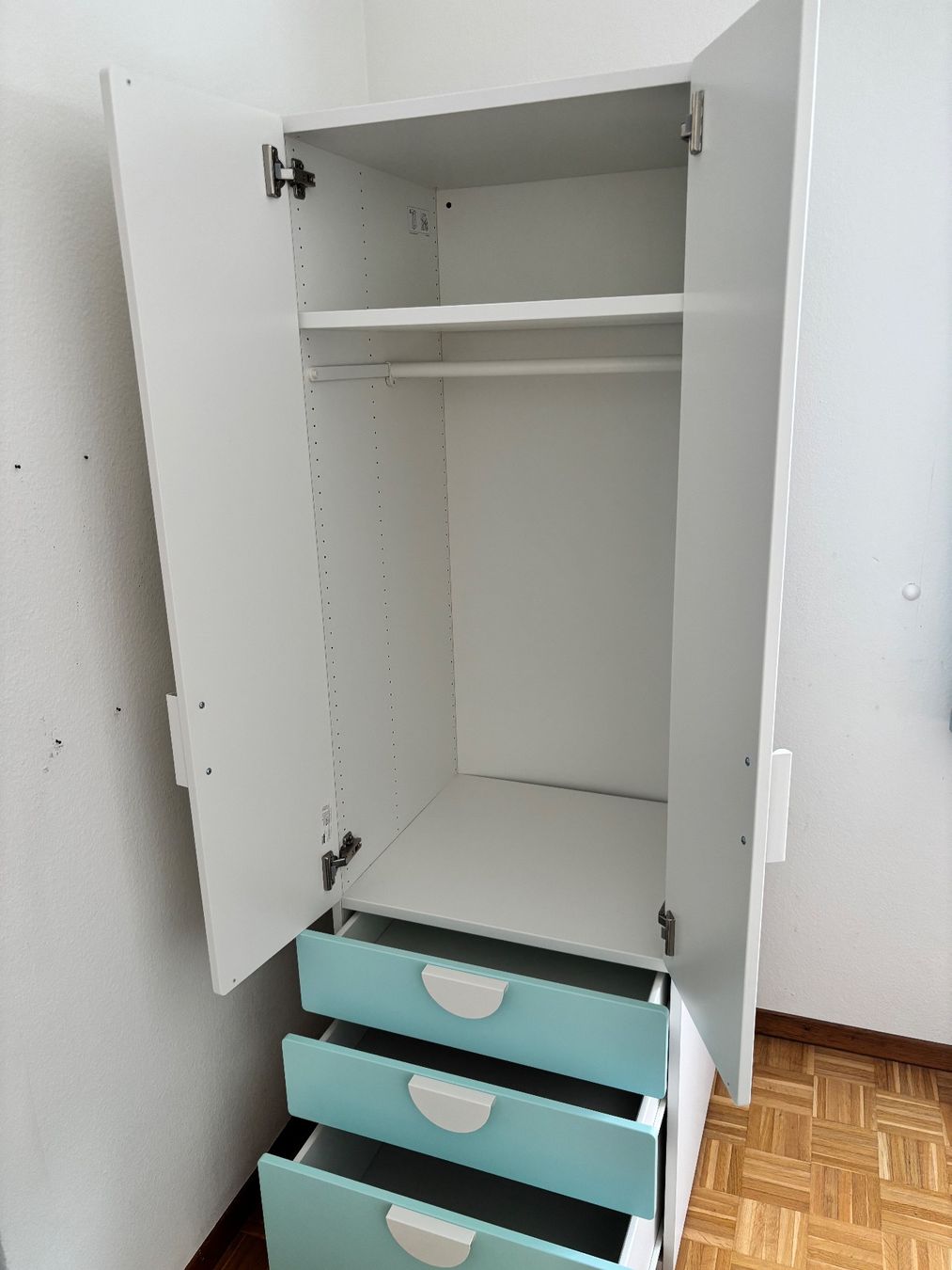 Armadi: Kinderkleiderschrank – Usato da Murten venduto da yvesmartinet 1
