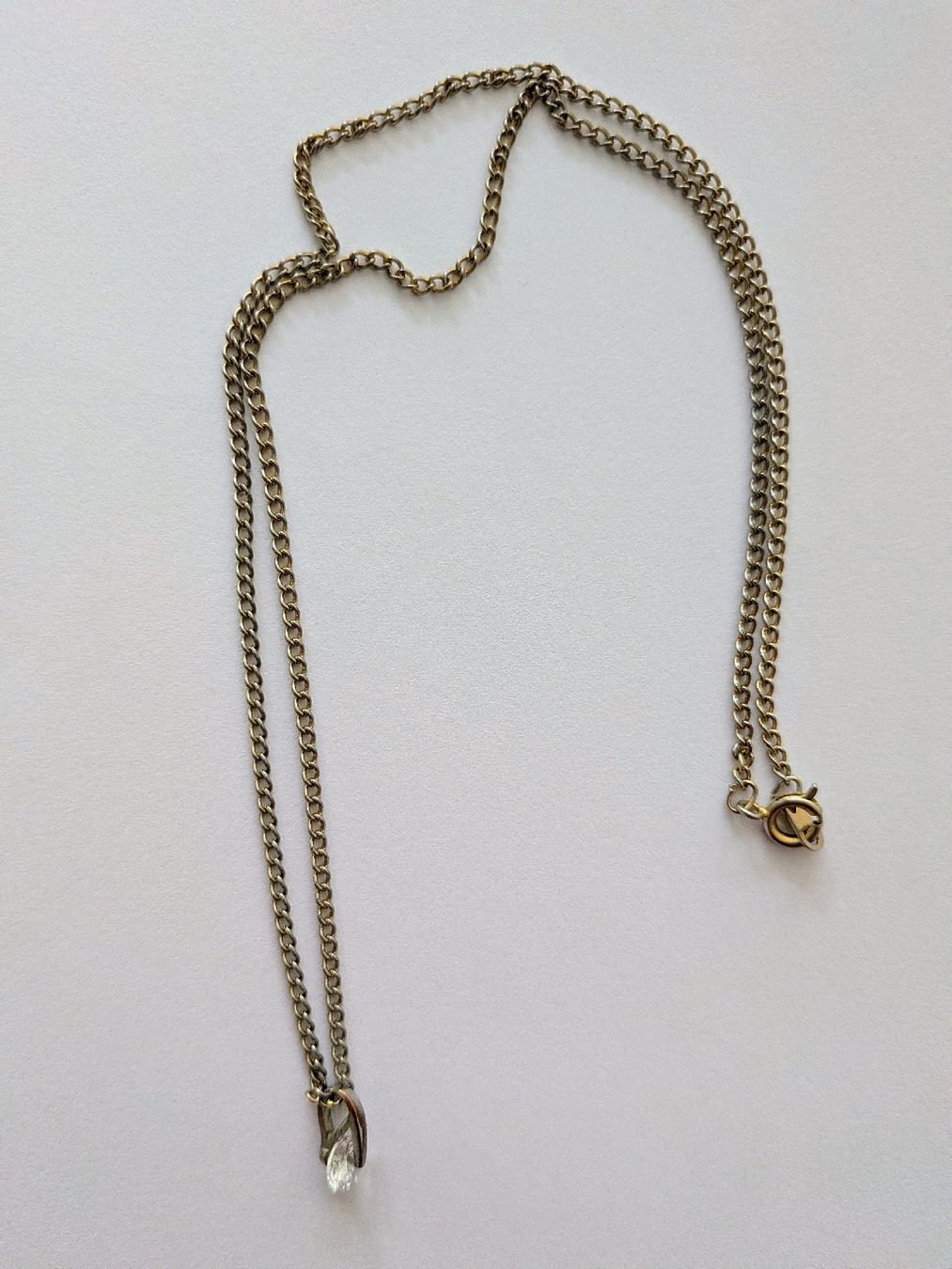 Colliers: Kette mit Anhänger - 23 cm – D'occasion à Lachen SZ par joa_rf9n