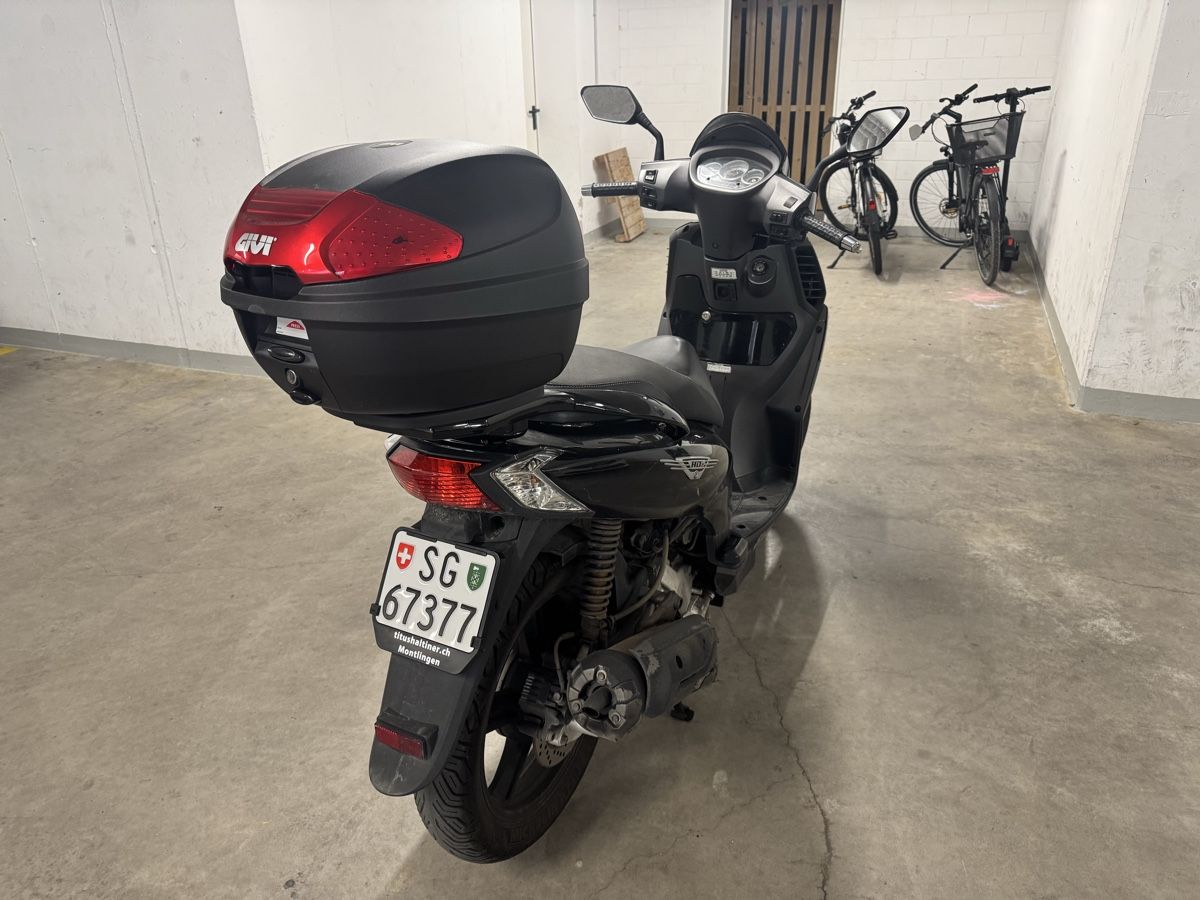 Sym Scooter: Roller SYM 125 HD – Usato da Rebstein venduto da SH91 6