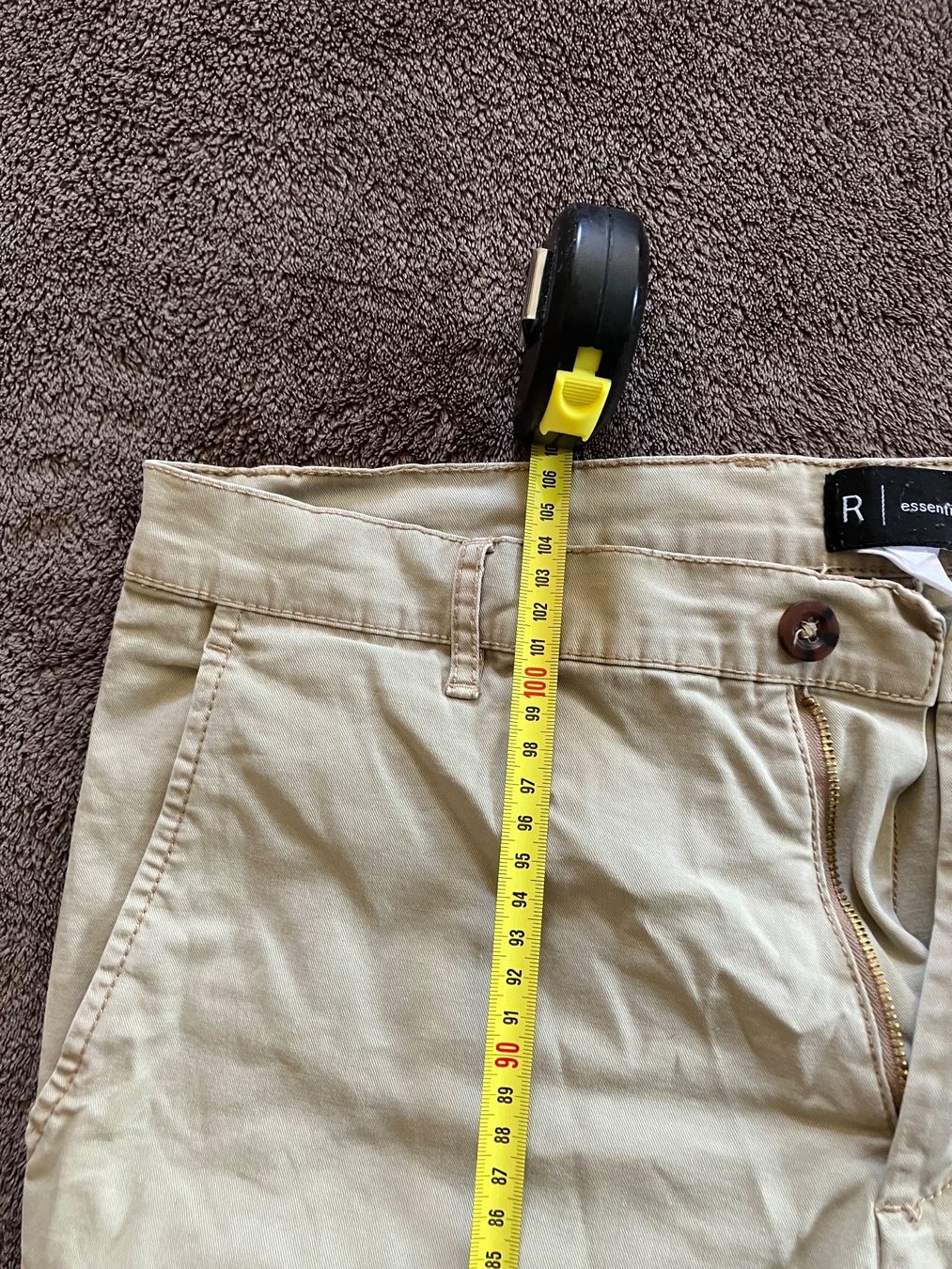 Pantaloni: Pantalon chino * Taille M – Usato da St-Triphon venduto da chamaclinea 4