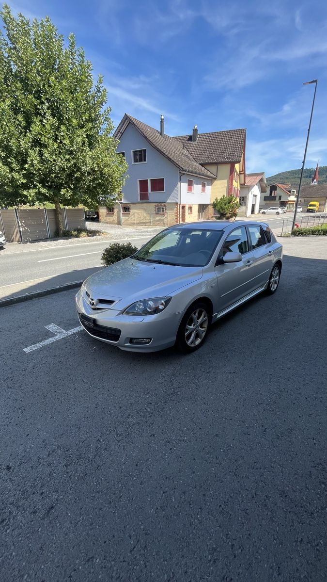 Mazda Autos: Mazda 3 2.0 – Gebraucht aus Montlingen von aar_h5mj 1