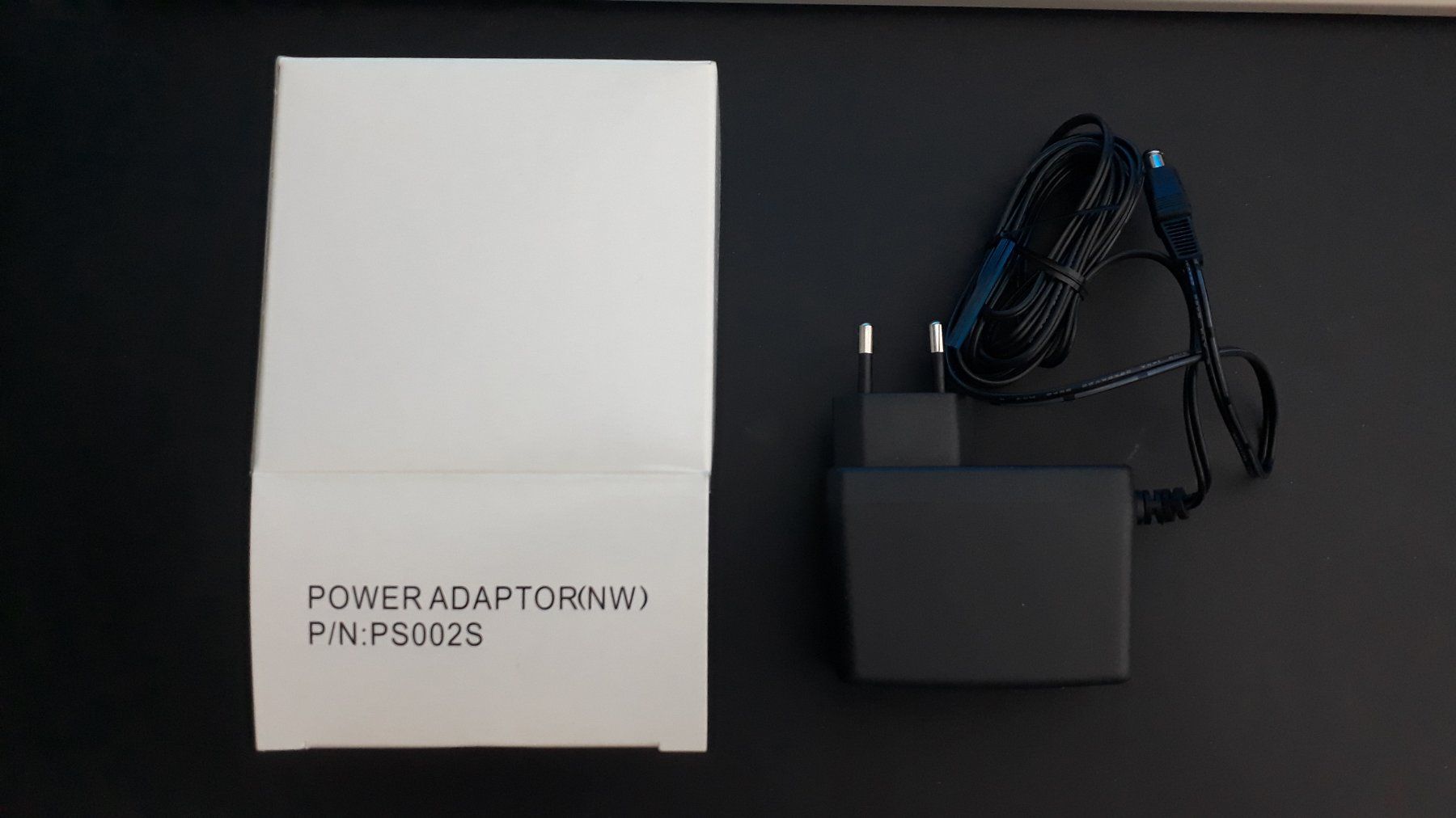 Ladegeräte: Netzteil 12V 1A – Neu und originalverpackt aus Stäfa von Supertramp73