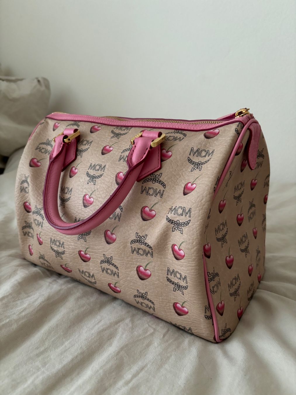Borse da donna: MCM Tasche Beige/Pink Heart Edition – Usato da Zürich venduto da ccitylightss 1