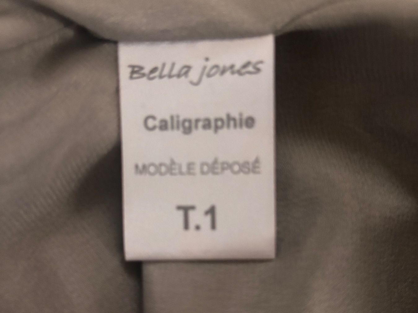 Vestiti: Bella Jones Kleid Blumenmuster dunkelblau Seide – Nuovo (secondo la descrizione) da Affoltern am Albis venduto da b-arte 3