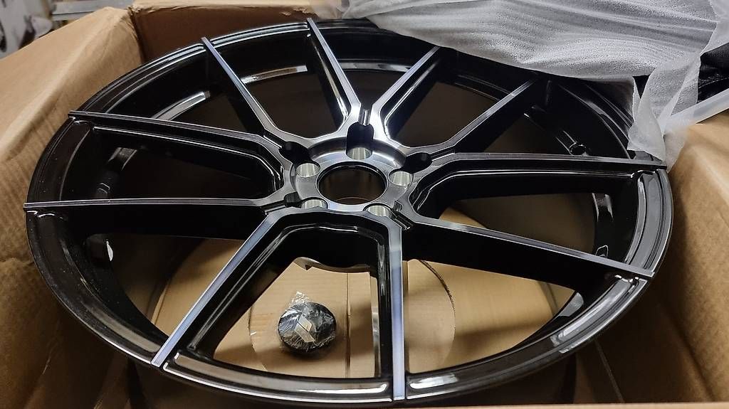 Japan Racing Cerchioni: JR30 / 5x100* – Nuovo (secondo la descrizione) da Beinwil am See venduto da BUBSI-CARS64 1