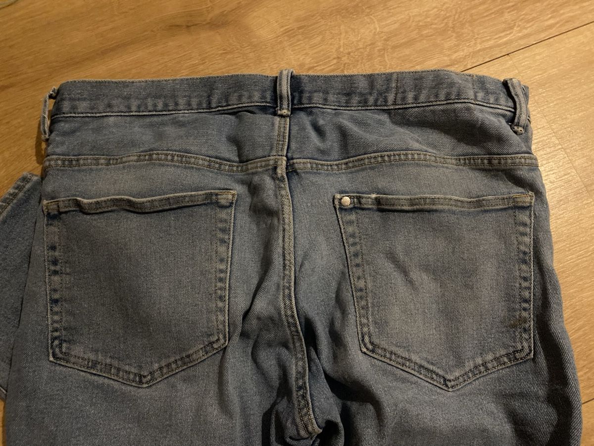 H&M Jeans: H&M Jeans Grösse 36/32 – Usato da Wigoltingen venduto da luu23 3