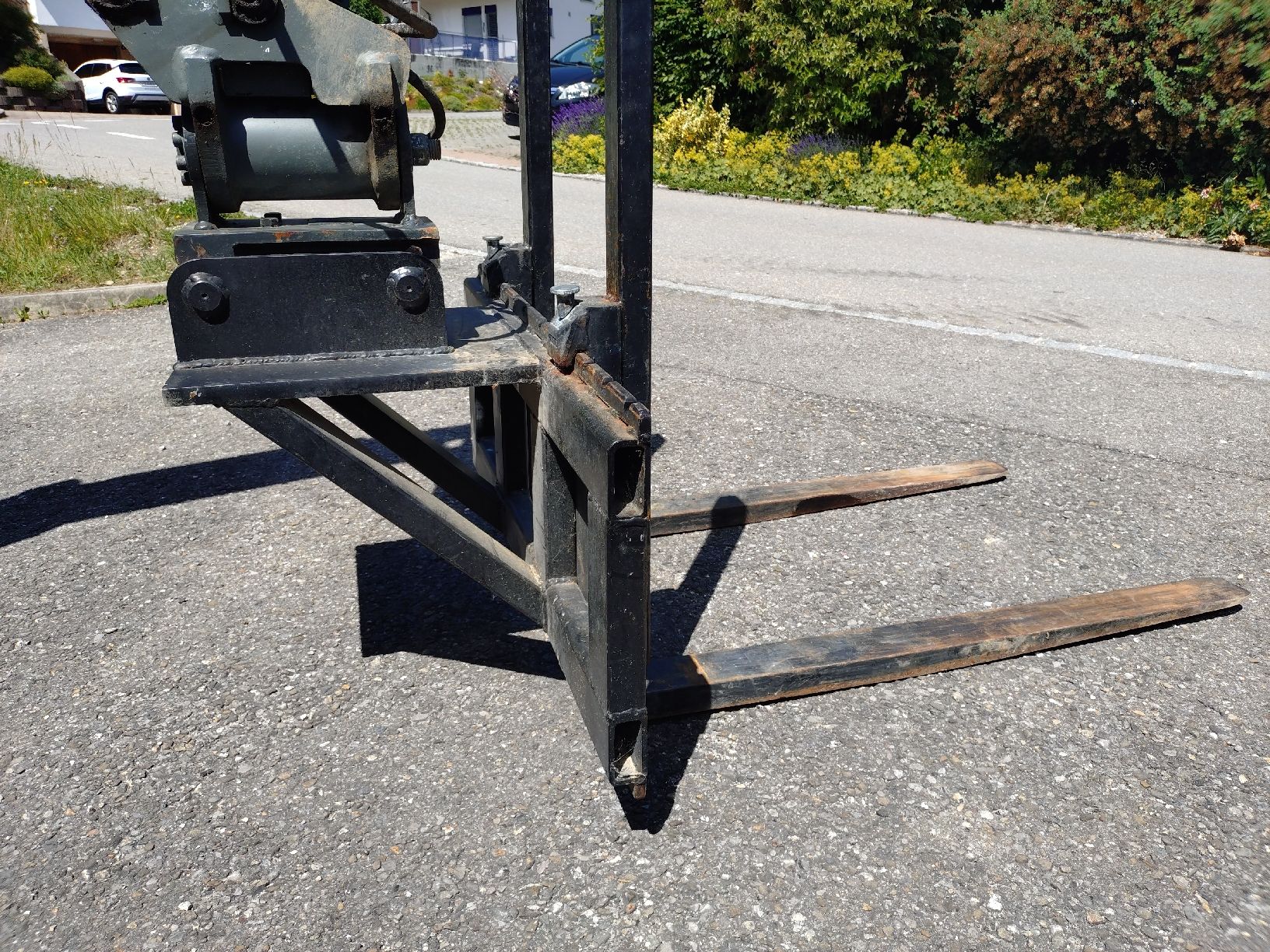 Escavatori: Gabelträger für Bagger – Usato da Brünisried venduto da Real_power 1