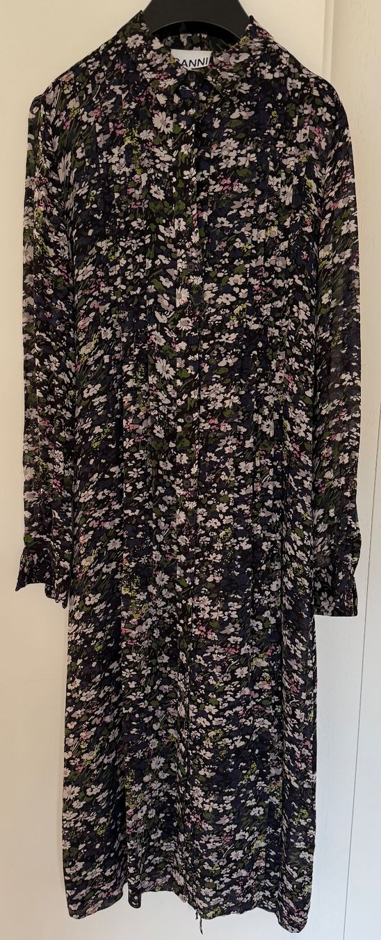 Ganni Vestiti: Geblümtes Blusenkleid von Ganni – Usato da Luzern venduto da Mamutpe