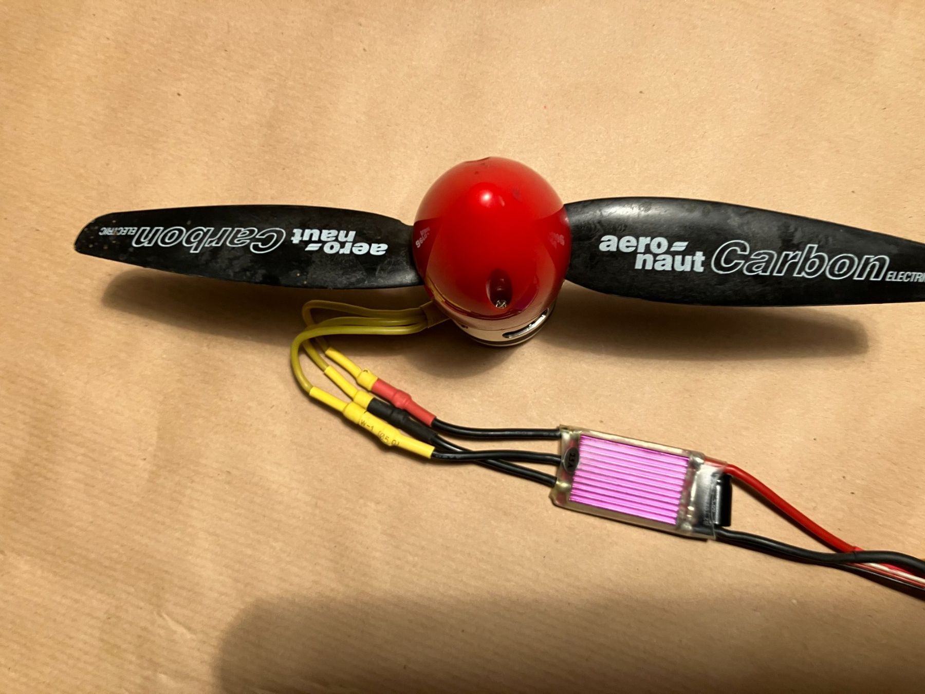 Motori: 2 Brushless Motoren – Usato da Plagne venduto da jambo20 4