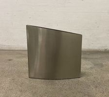 vase . gefäss . edelstahl mattiert