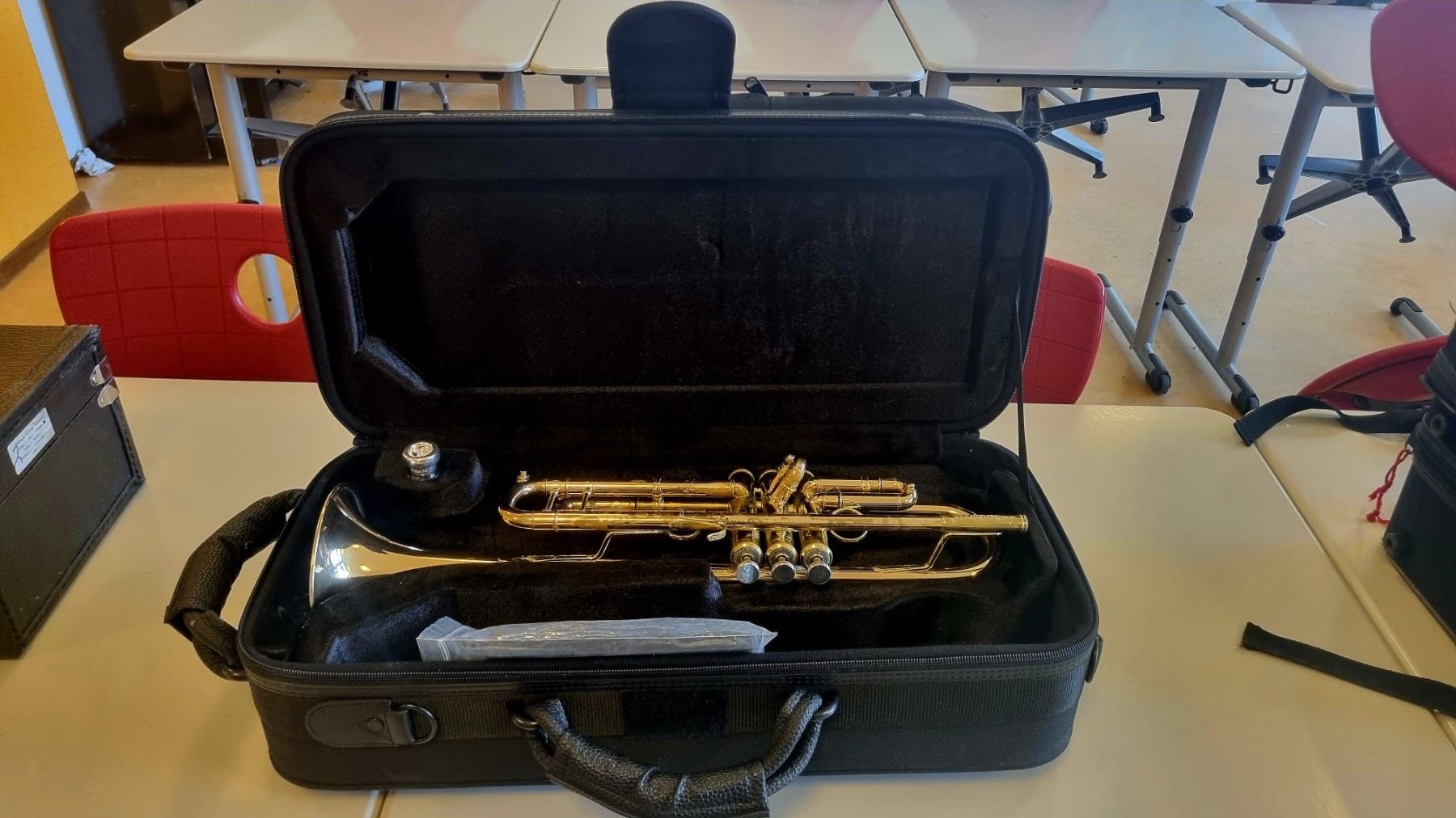 Strumenti musicali: Trompette professionnel, Carol Brass – Usato da Denges venduto da eti_qd8y 6