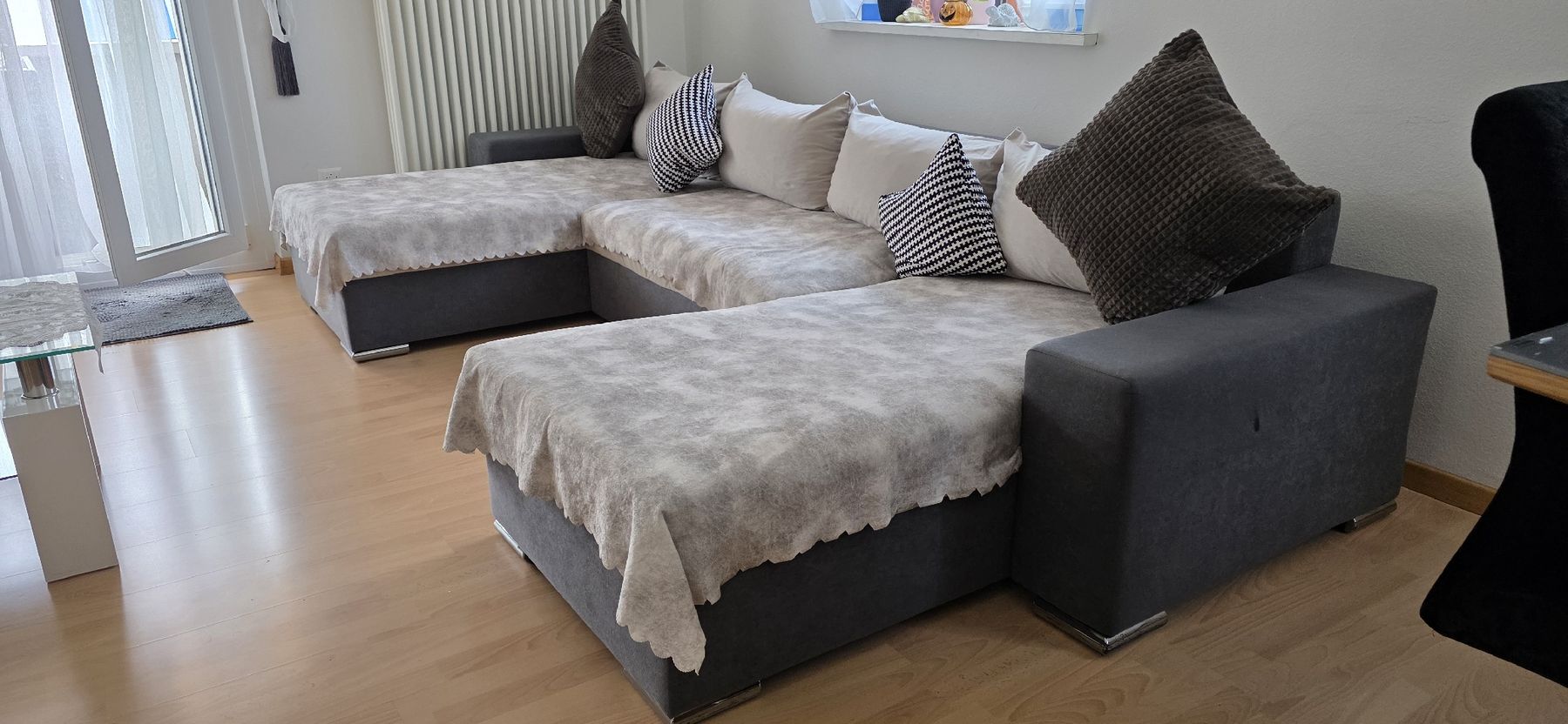 Sofas: Großes U-Sofa mit Schlaffunktion  – D'occasion à Rorschach par ahm_nes8 6