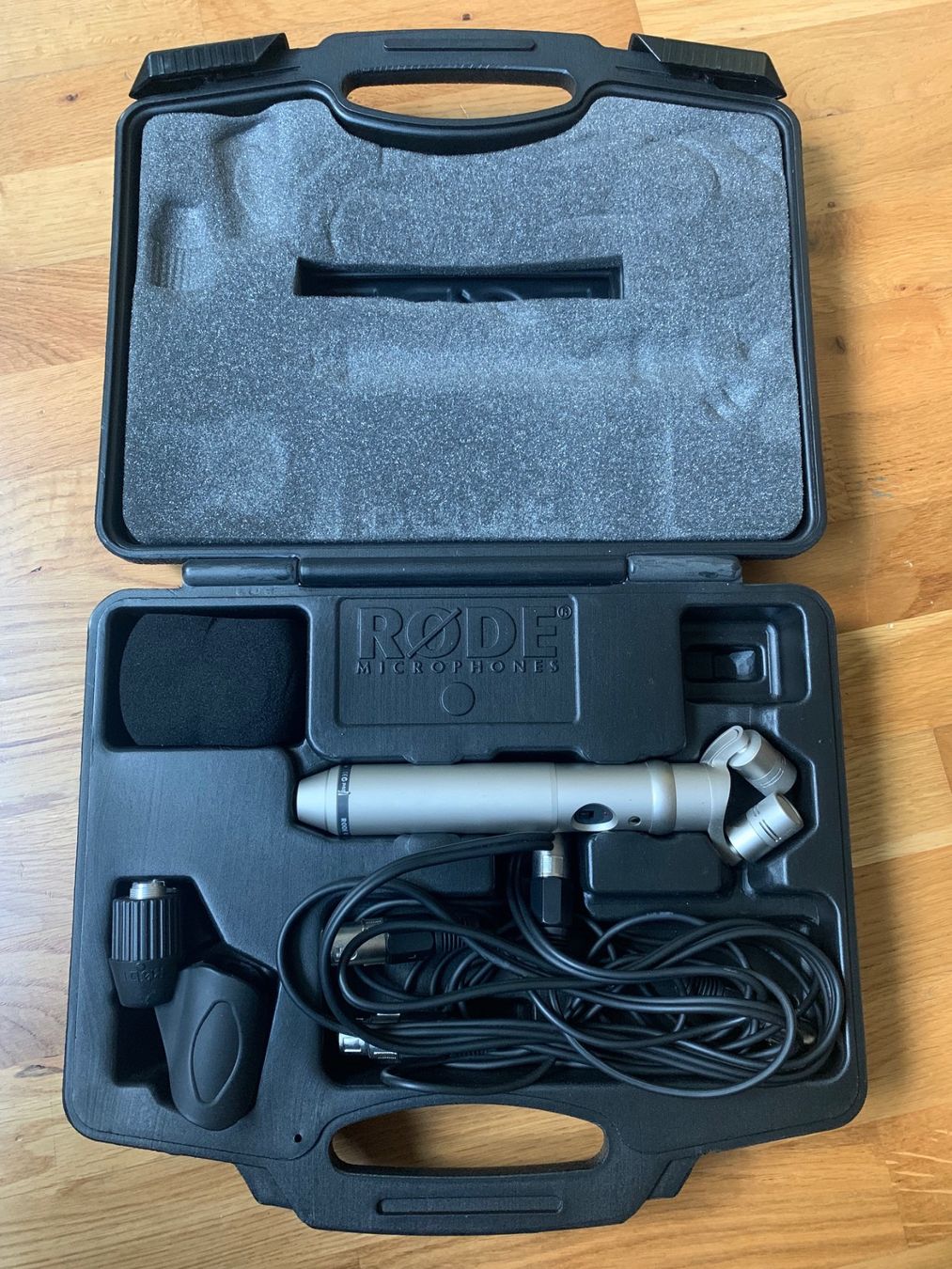 Røde Mikrofone: Rode NT4 Stereo-Kondensatormikrophon – Gebraucht aus Biel/Bienne von Chrigu2 2
