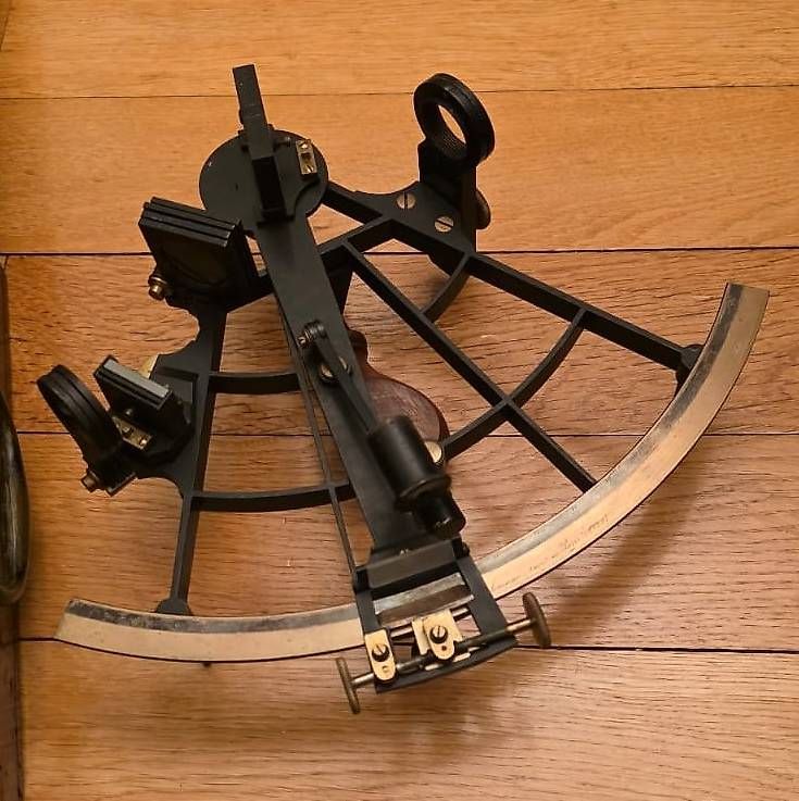 Navigatori: Vieux sextant – Usato da Lausanne venduto da mam_v2gv 1