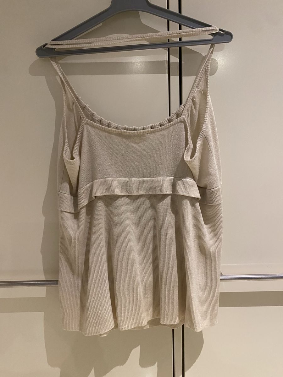 Kookai Tops: Kookai Trägertop mit Perlen Beige Gr. 38 – D'occasion à Rorschach par Lauraq12 1