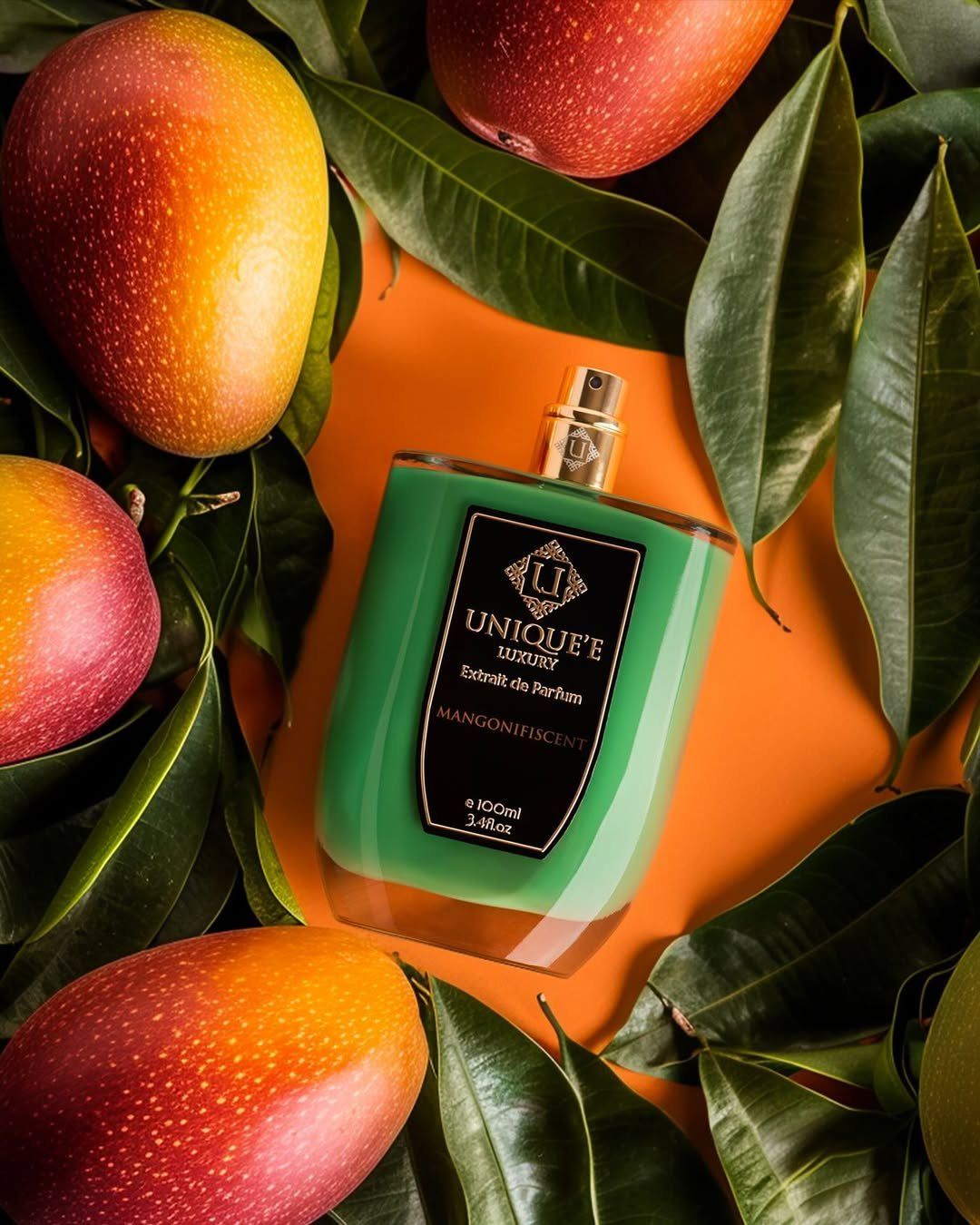 Profumi & Eau de Toilette: Uniquee Luxury - Mangonifiscent - 5ml decant / probe – Nuovo (secondo la descrizione) da Le Lignon venduto da bkaparfum 3