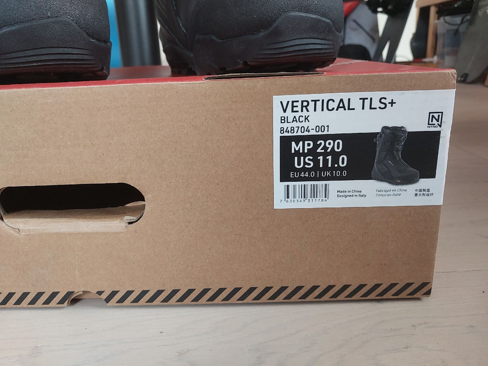 Snowboard Nitro Scarpe da uomo: Nitro Vertical TLS+ 29.0 – Nuovo (secondo la descrizione) da St-Prex venduto da hotel_bravo 1