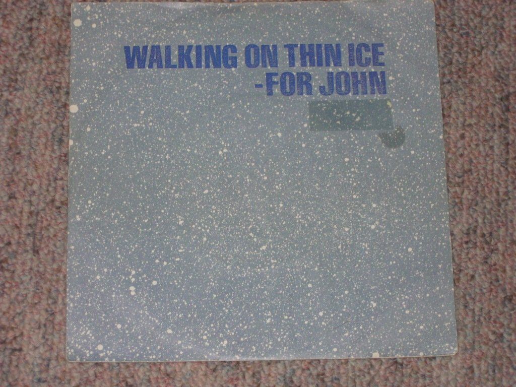 Dischi in vinile: YOKO ONO - WALKING ON THIN ICE – Usato da Steckborn venduto da Quo7