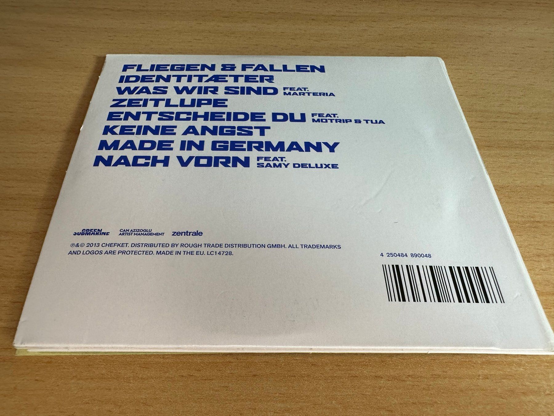 CD: Chefket – Identitäter – Usato da Rikon im Tösstal venduto da Alpenmutz 1